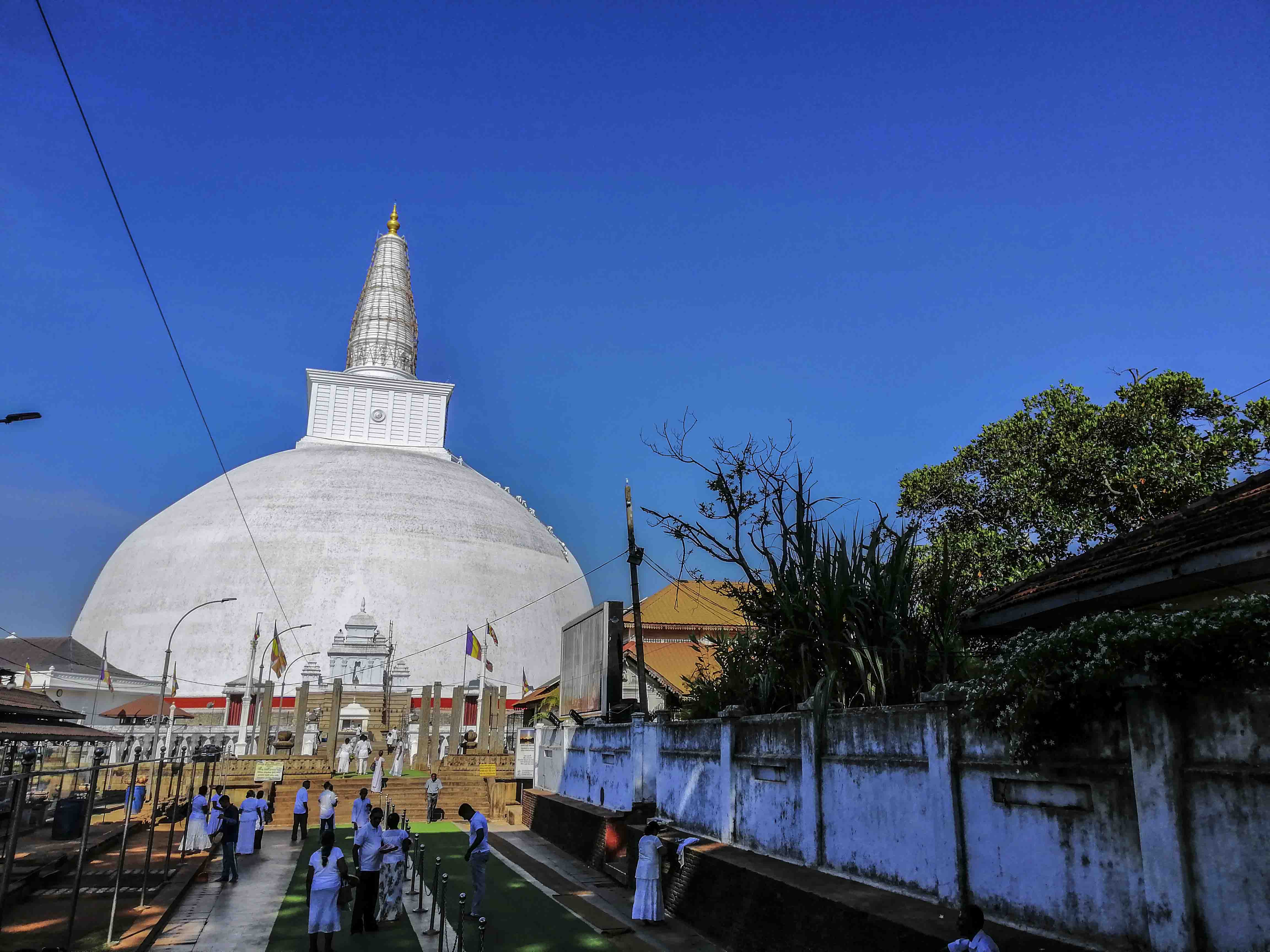 Anuradhapura Old City Cycling Tour
