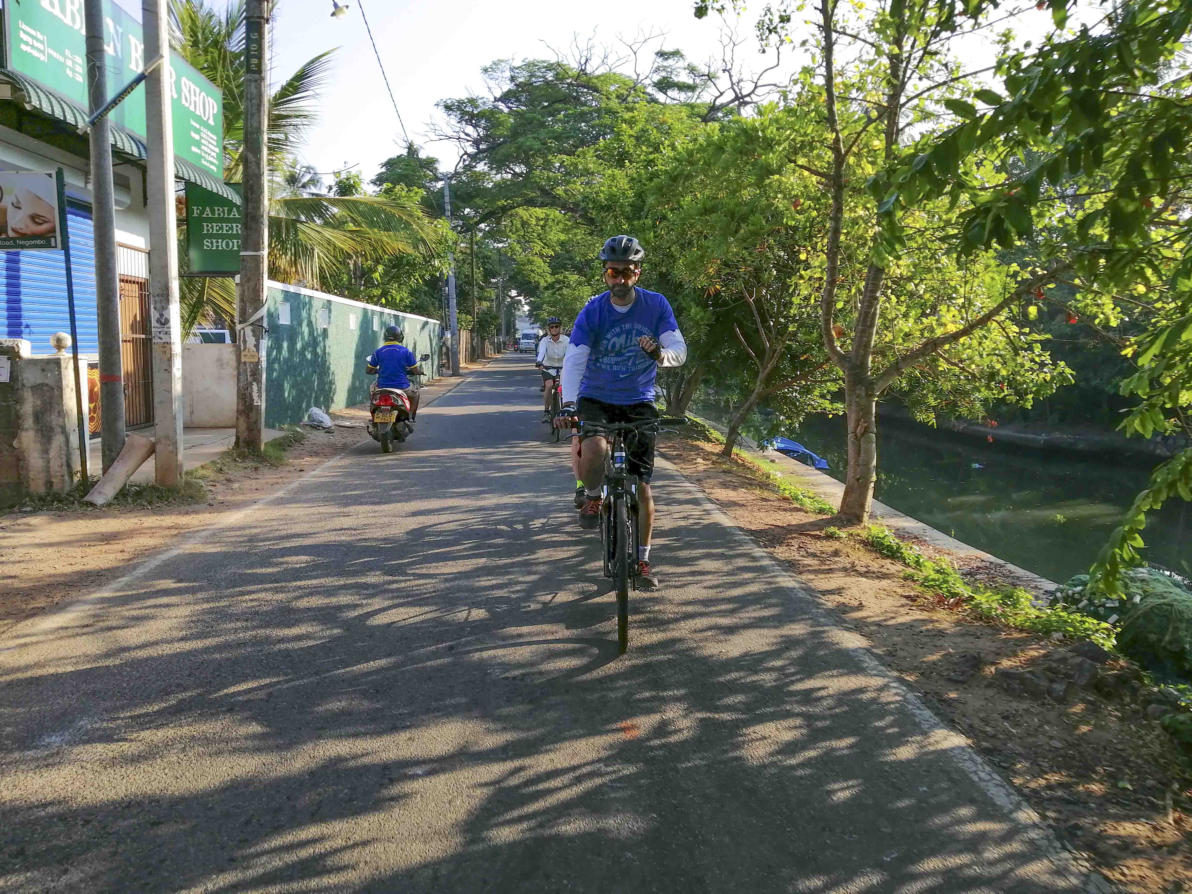 Negombo Village Cycling Tour